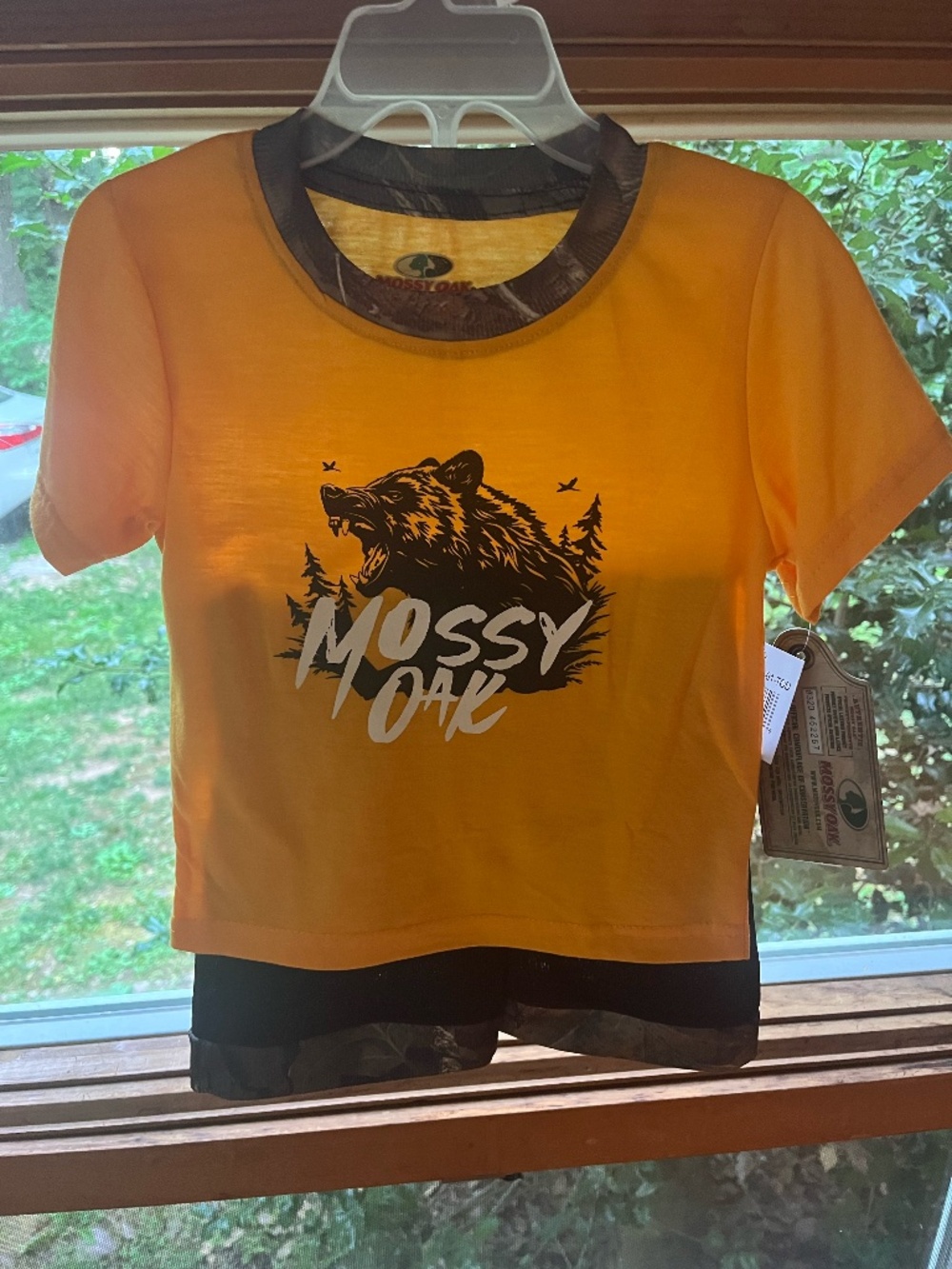 NWT Mossy Oak 2 Piece Short Sleeve and Short Set